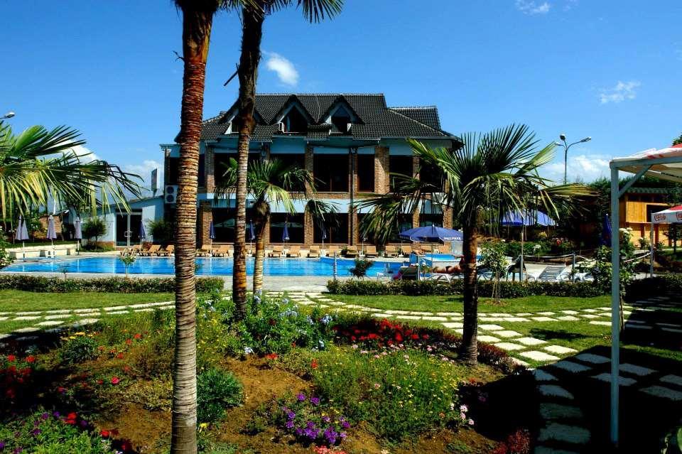 Hotel Vila Aeroport Rinas Facilities photo